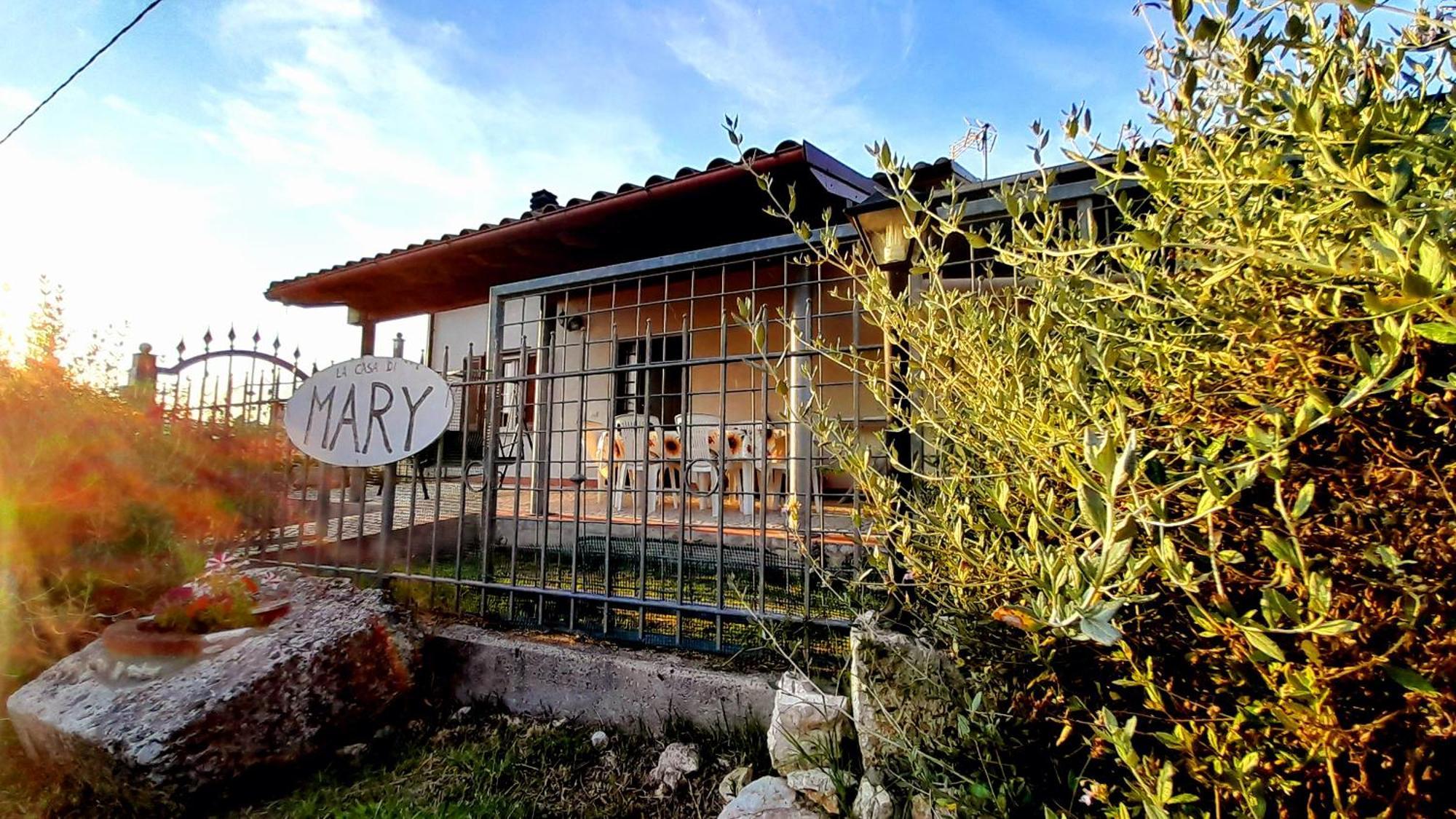 La Casa Di Mary Villa Amelia Eksteriør billede